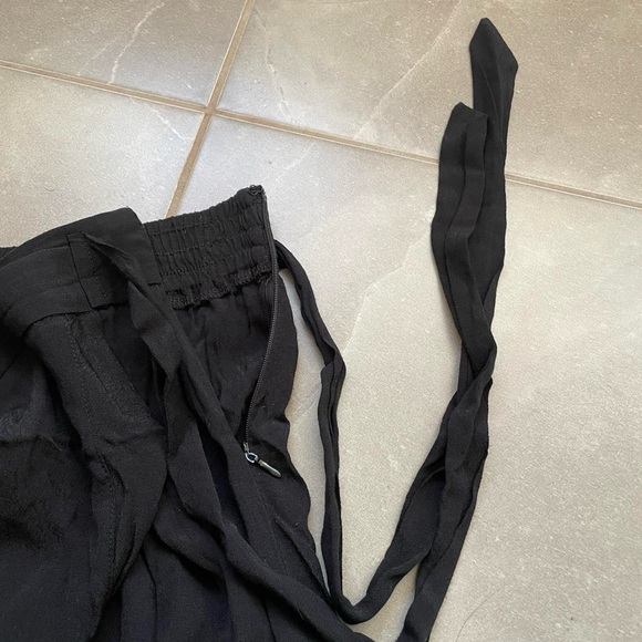 Black Coquette Frill Midi Skirt - Picture 5 of 5